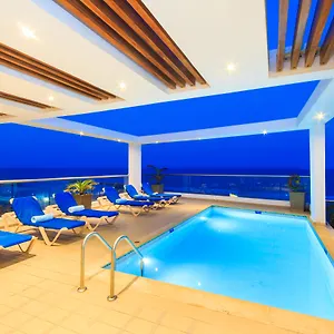 Summer 3*, Cartagena Colombia